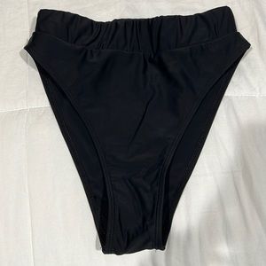 High-waisted bikini bottoms